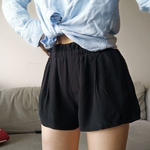 Wildfred - black shorts